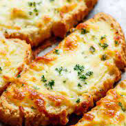 Garlic Bread with Gouda & Mozzarella Cheese