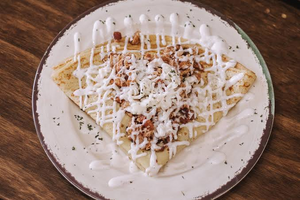 ‏ Pizza Crepe Chicken Ranch