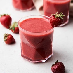 Strawberry Lass