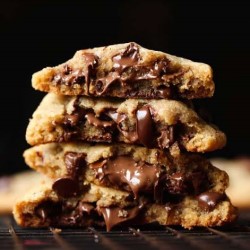 Big Double Chocolate Chip Cookies