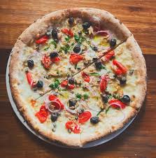 Tonnata Pizza