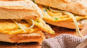 Omelette Sandwich