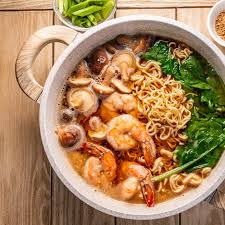 Shrimp ramen soup