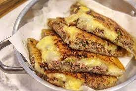 Mix meat hawawshi