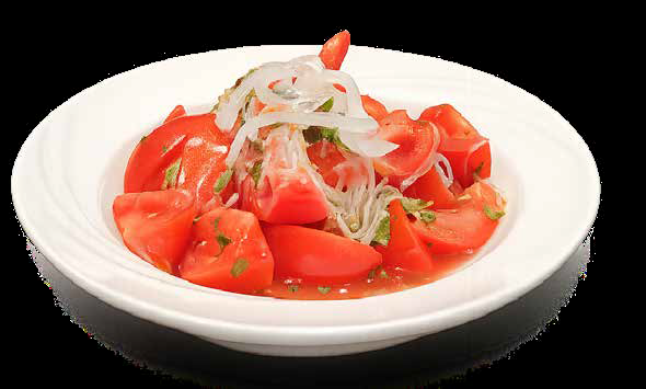 Tomato salad with white onion