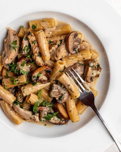 Chicken and Mushroom Pasta