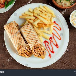 ساندويتش بطاطس بالموتزاريلا عيش صاج