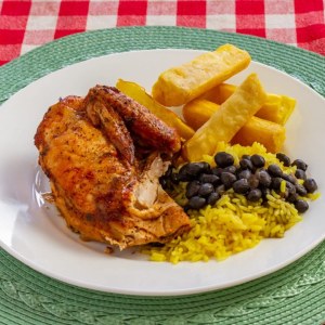 وجبة ربع فرخة (صدر) بروستد