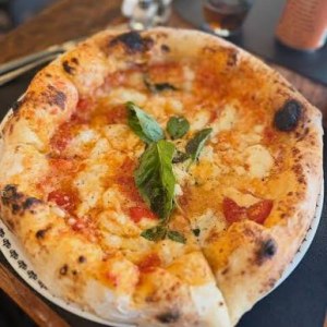 Provola & Pepper Pizza