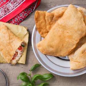 Fried Pizza (Pizza Fritta)