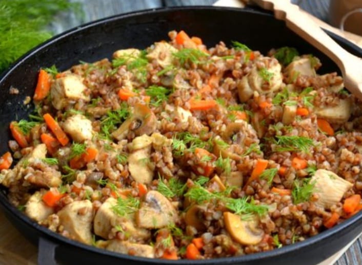 Buckwheat with chicken and mushrooms